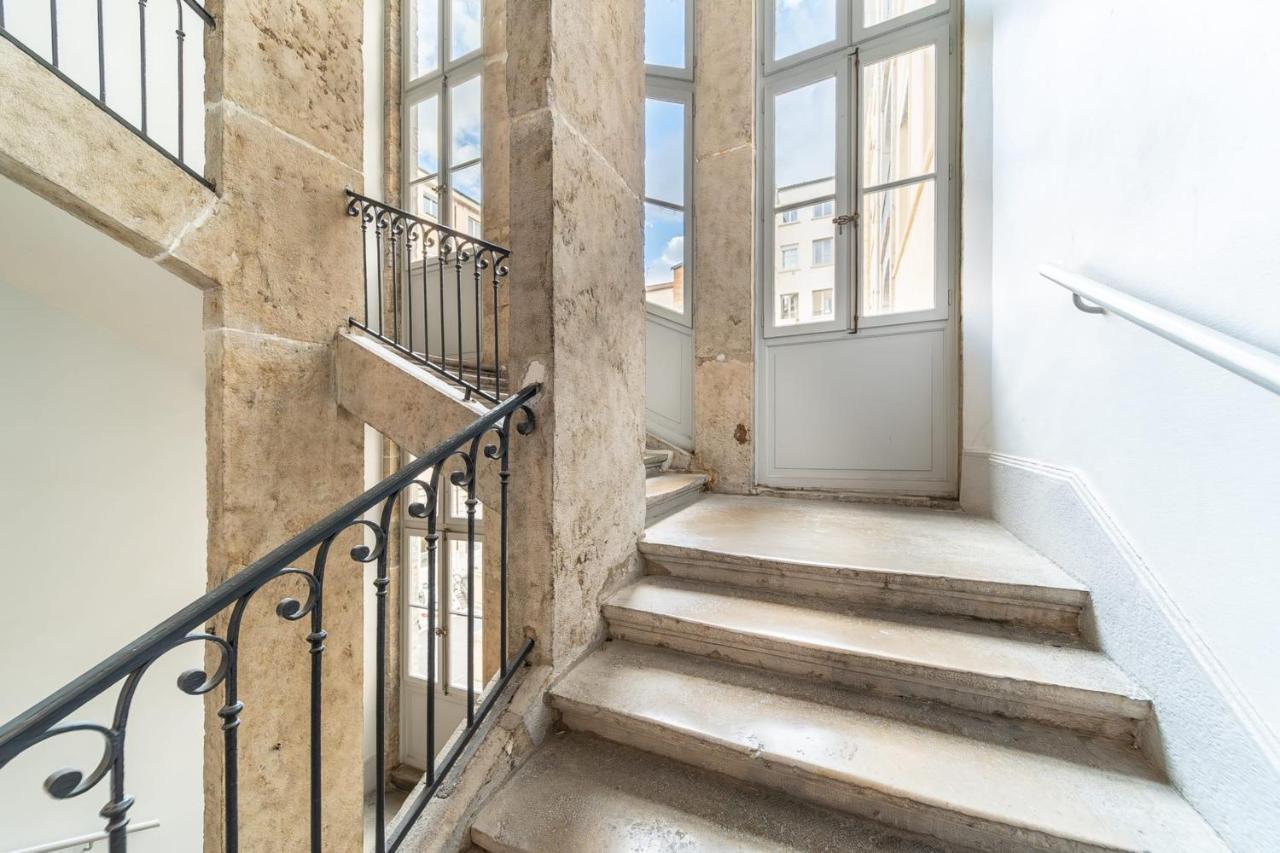 Les Suites De L'Opera - Apartment Nina For 6 People Lyon Bagian luar foto