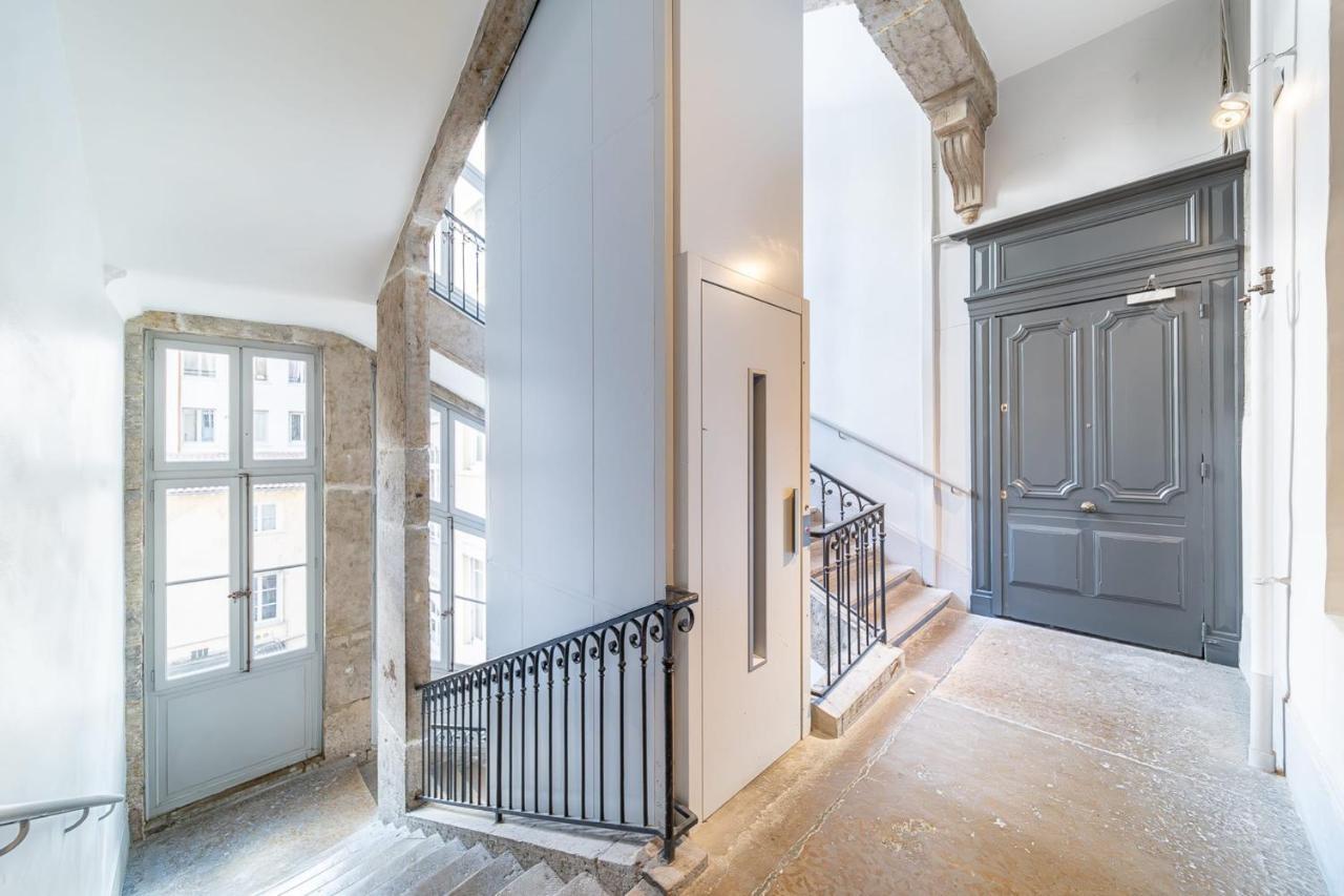 Les Suites De L'Opera - Apartment Nina For 6 People Lyon Bagian luar foto